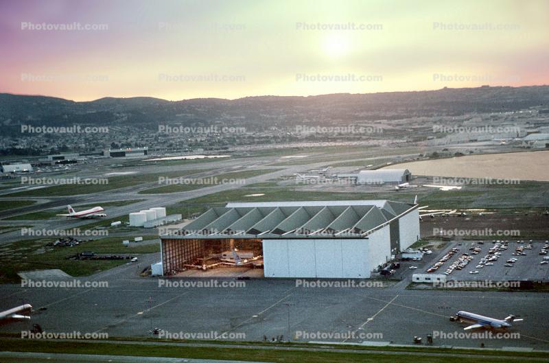 Hangar at San Francisco International Airport (SFO)