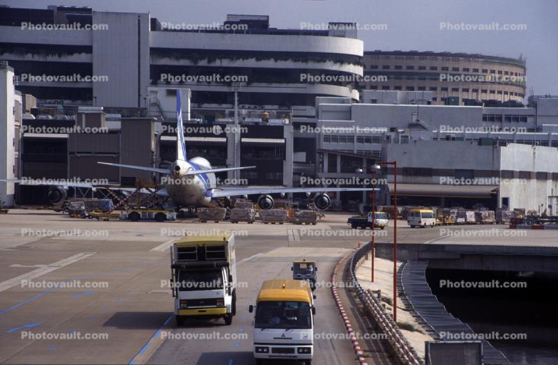 Hong Kong Airport, Bus, 747, Terminal Building