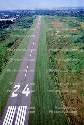 runway-24, Runway