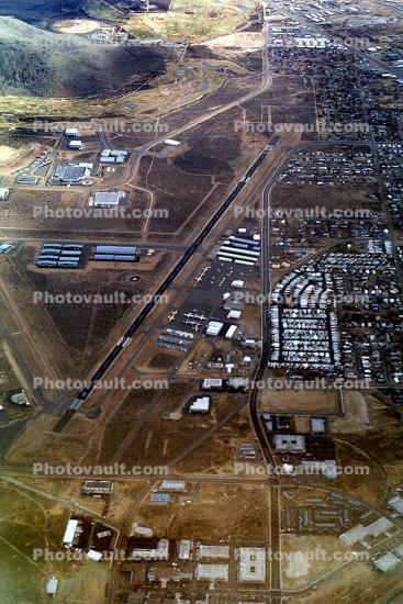 Runway, Reno Cannon International Airport