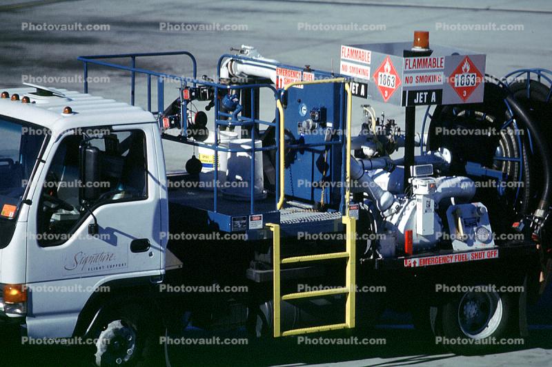refueling truck, Ground Equipment, pumper, cabover truck
