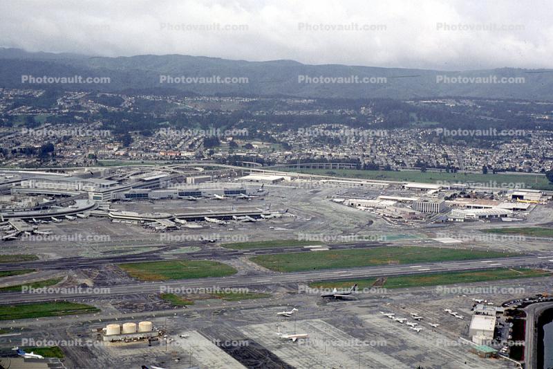 San Francisco International Airport (SFO)