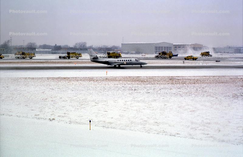 Cessna Citation Biz Jet, Snow Plows working, Snow, Cold, Ice, Cool, Frozen, Icy, Winter