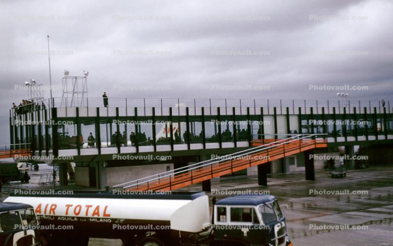 Rome Airport Terminal building, Fuel Truck, Tanker, ramp, February 1961, 1960s