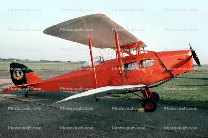 G-AOJH, de Havilland DH-83C Fox Moth