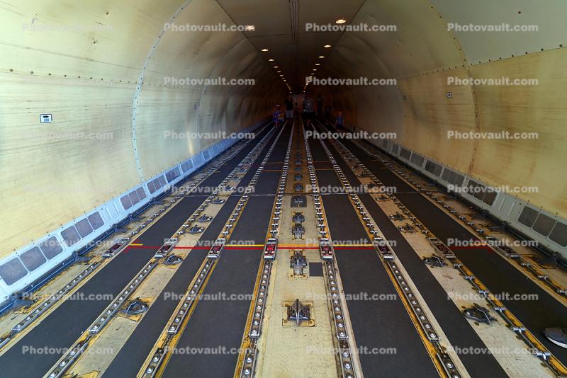 Inside the Cargo Deck, N301UP, Boeing 767-34AF, 767-300 series