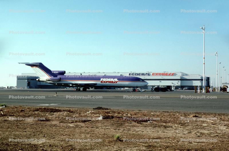 N215FE, Boeing 727-2S2F, JT8D, JT8D-17A/-217C, 727-200 series