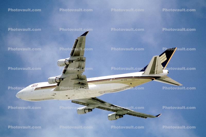 9V-SFA, Singapore Airlines Cargo SIA, Boeing 747-412F, 747-400 series, Mega Ark, PW4056, PW4000, 747-400F