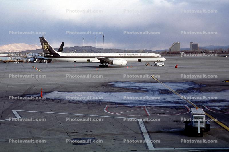 N713UP, UPS, Mcdonnell Douglas DC-8-71, CFM56