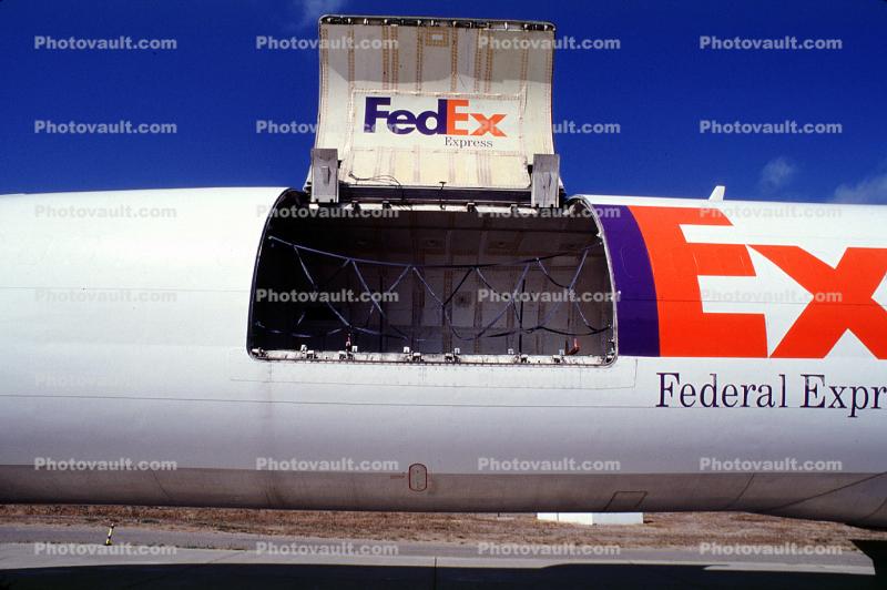 N217FE, FedEx, Federal Express, Boeing 727-2S2F, 727-200 series