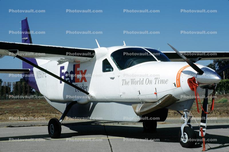 N891FE, FedEx, Federal Express Feeder, Cessna Model 208B Caravan, PT6A