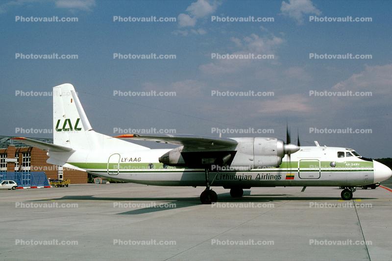 LY-AAG, Lithuanian Airlines, AN-24RV