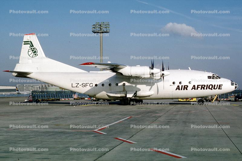 LZ-SFG, Air Afrique, Antonov 12BP, An-12BP
