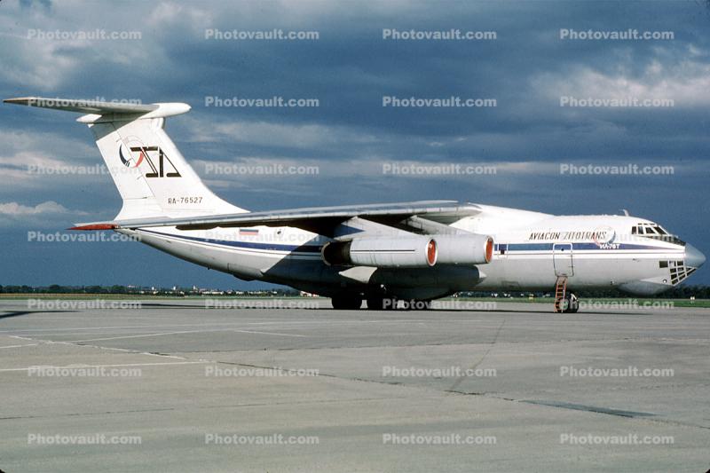 RA-76527, Aviacon Zitotrans, 	Ilyushin IL-76T, Tyumen Airlines