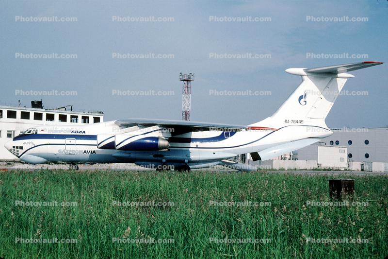 RA-76445, GazPromAvia, Ilyushin IL-76TD, Gaz Prom Avia