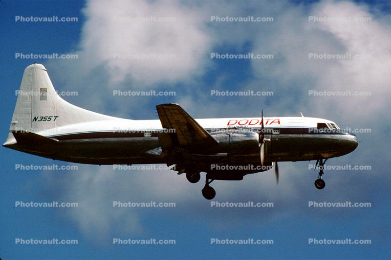 N355T, Dodita Air Cargo, cargo airline, Convair CV-240, May 1997