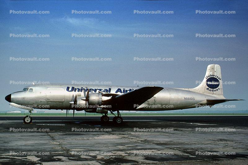 N888DG, Universal Airlines, Douglas C-118A, DC-6B, R-2800