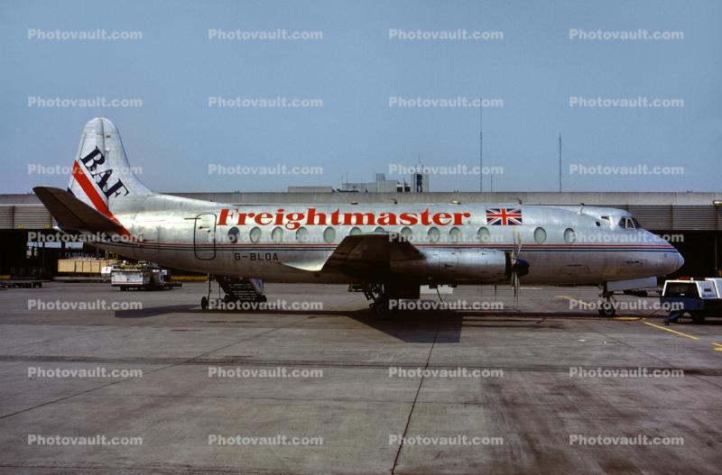 G-BLOA, BAF Viscount 806 Freightmaster, Dublin, 1989