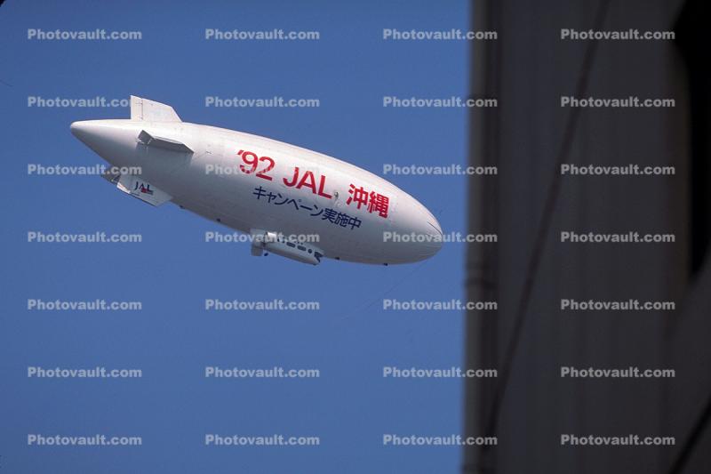 JA1004, Airship Industries Skyship 600-06, 1992