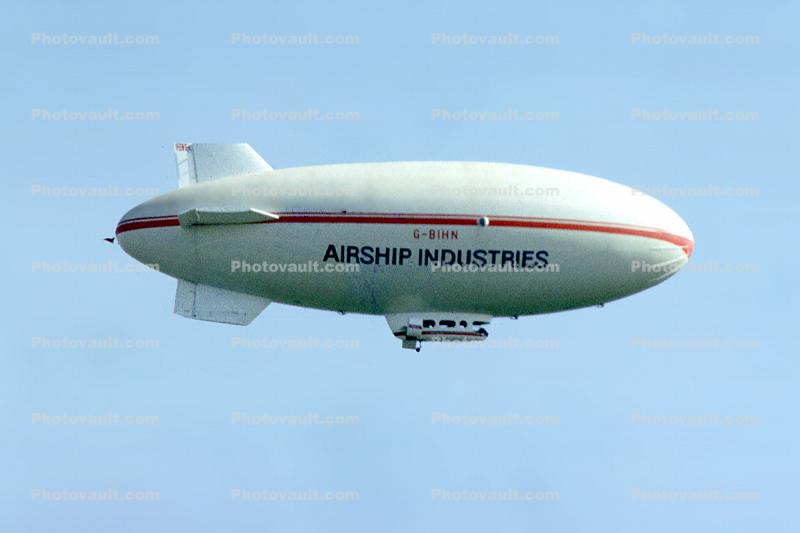 G-BIHN, Airship Industries Skyship 500