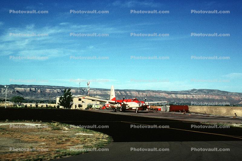N140HP, Hawkins and Powers, Tanker-140, Firefighting Airtanker, Grand Junction, Colorado, Lockheed P2V-7 Neptune