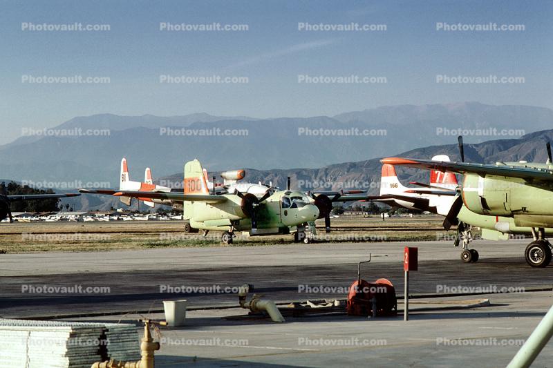 Grumman S-2T Tracker, Tanker-100, Hemet-Ryan Airport, Hemet, California, Riverside County, USA, Firefighting Airtanker