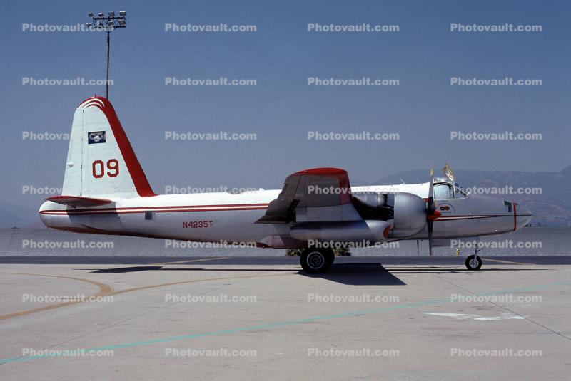 N4235T, Lockheed SP-2H, Neptune Aviation Services, #09