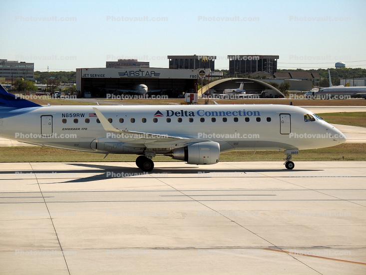 N859RW, Embraer ERJ-170-100SE, Delta Connection, San Antonio, 170 series