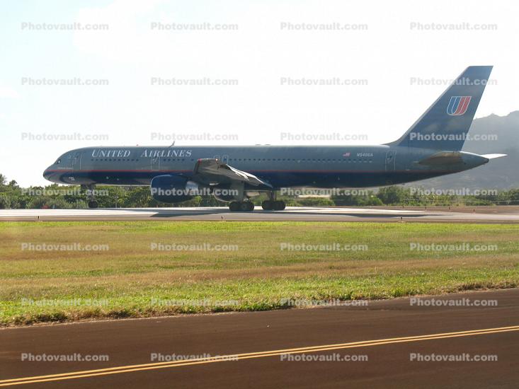 N548, United Airlines UAL, Boeing 757-222, Lihue Airport LIH, 757-200 series, PW2000, PW2040