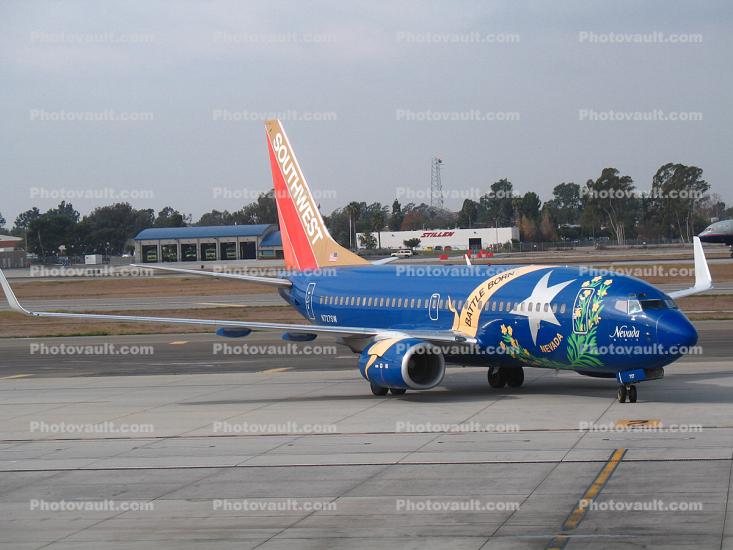 N727SW, Boeing 737-7H4, Southwest Airlines SWA, Nevada One, 737-700 series