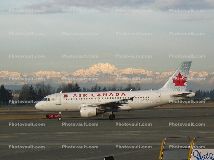 C-GKOB, Airbus A319-112, Olympic Mountain Range, Air Canada ACA, A319 series, CFM56-5B6/P, CFM56