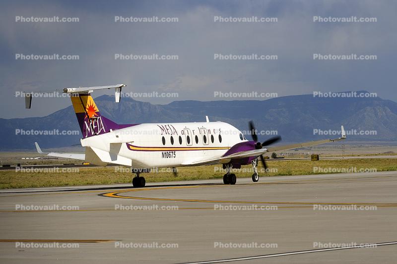 Raytheon 1900D, Turboprop, Mesa Airlines, N10675, PT6A