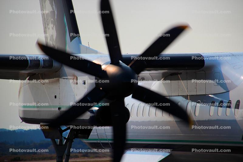 Propeller Blades, N416QX, DHC-8 401, Horizon Air, Q-400, Q400, PW150A