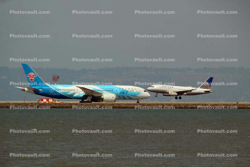 B-2787, Boeing 787-8, China Southern Airlines, GEnx-1B