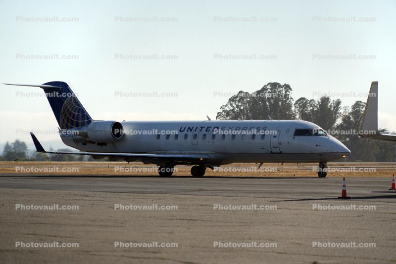United Express, N958SW, CRJ-200ER