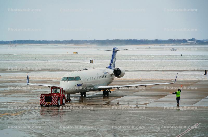 N947SW, SkyWest, Bombardier CRJ-200ER, UAL