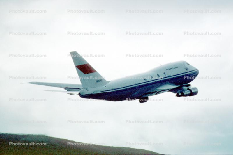 Boeing 747-SPJ6, 747SP series, N1304E, CAAC	