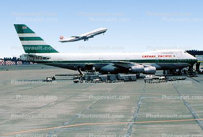 Boeing 747-200, Cathay Pacific, Narita International Airport, April 4 1982