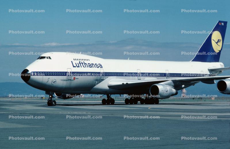 D-ABYO, Boeing 747-230, San Francisco International Airport (SFO), Lufthansa, September 26, 1982, 747-200 series, CF6, 1980s, CF6-50E2