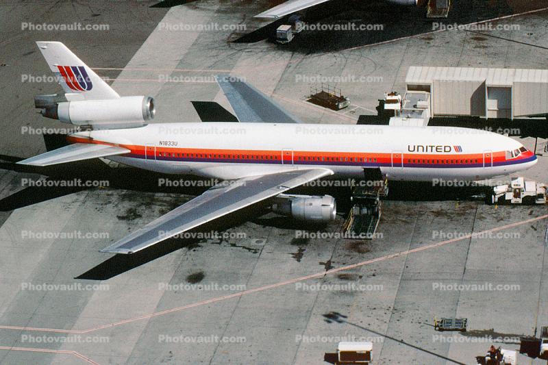 N1833U, Douglas DC-10-10, United Airlines UAL, San Francisco International Airport, (SFO), CF6-6K, CF6