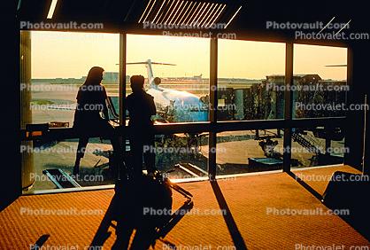 Boeing 727, Waiting Passengers, jetway