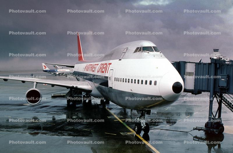 N611US, Boeing 747-212B, Northwest Airlines NWA, 747-200 series, JT9D-7F, JT9D