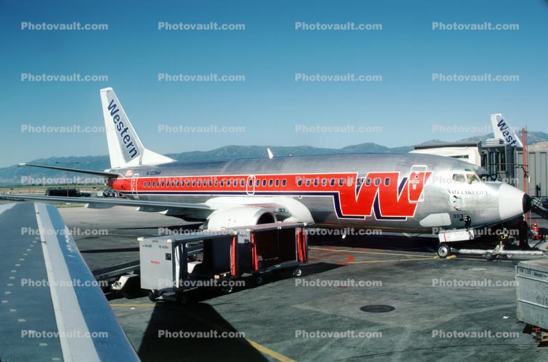 N303WA, Boeing 737-347, 737-300 series, Western Airlines WAL, CFM56-3B1, CFM56