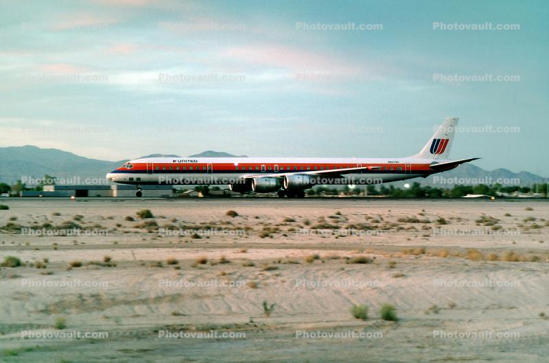 N8079U, United Airlines UAL, Douglas DC-8-71, CFM56