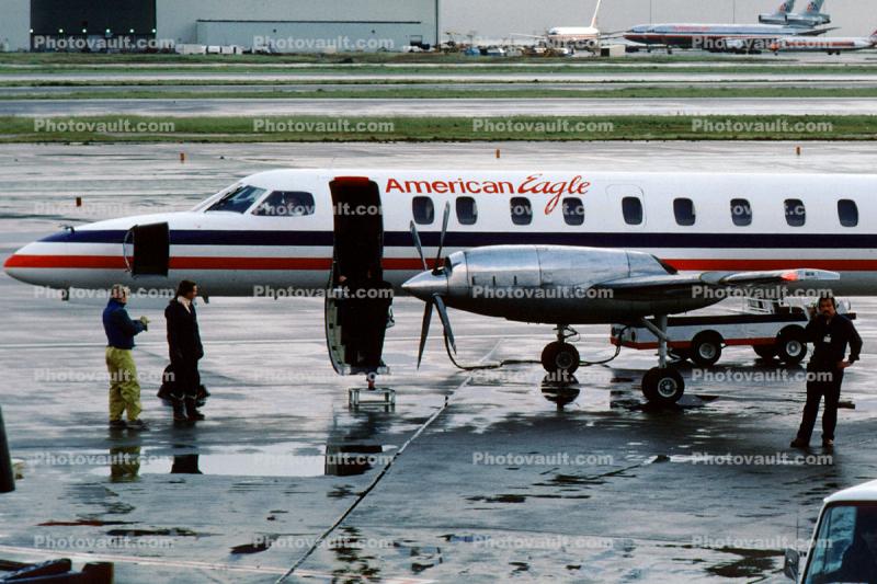 N31198, American Eagle EGF, AAL, (SFO), Fairchild Metroliner, Airstair