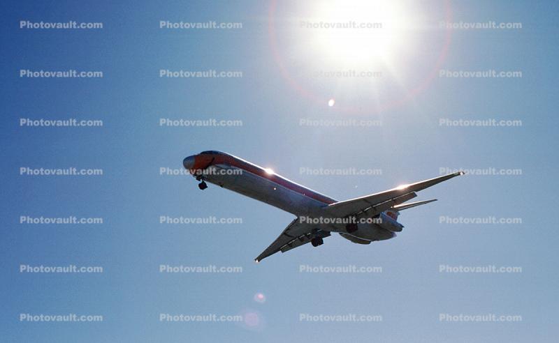 PSA, Douglas DC-9 Super-80, Landing, SFO