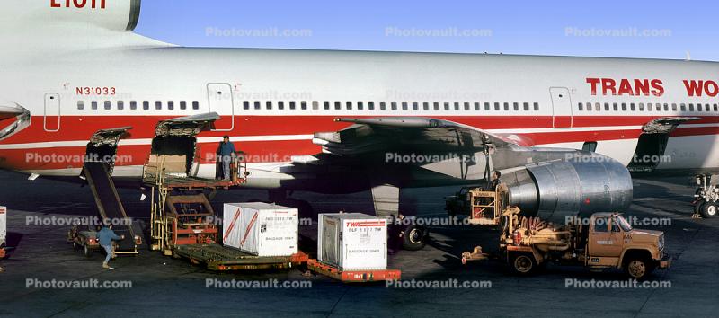 N31033, Trans World Airlines TWA, L-1011-100, April 26 - 1988, 1980s, RB211