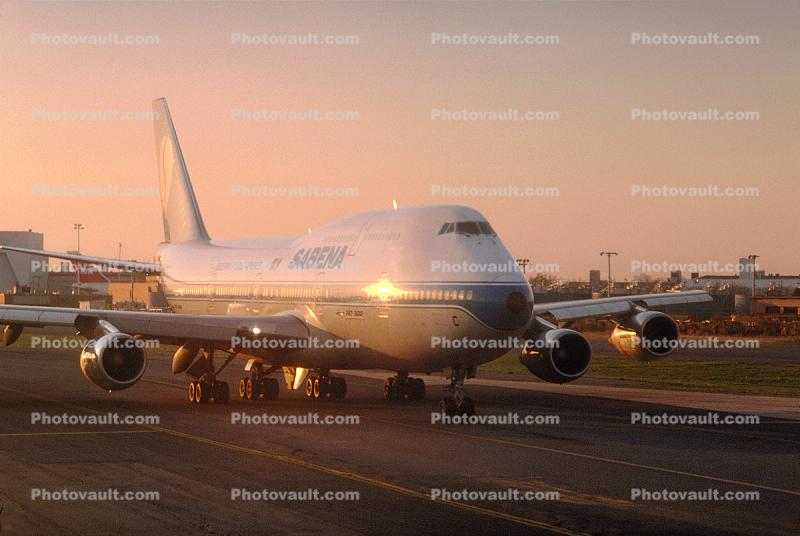 Boeing 747-300 series