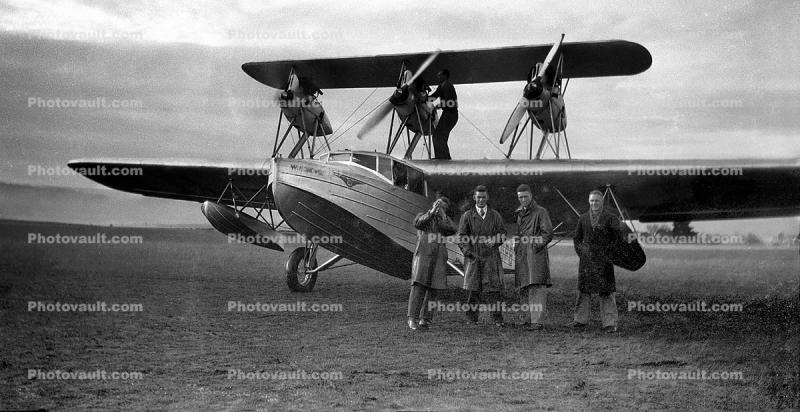 VH-UPB, Saro A.21 Windhover, British amphibious aircraft, Saunders-Roe, 1930's, A.21/1, milestone of flight