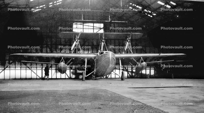 VH-UPB, Saro A.21 Windhover, British amphibious aircraft, Saunders-Roe, 1930's, A.21/1